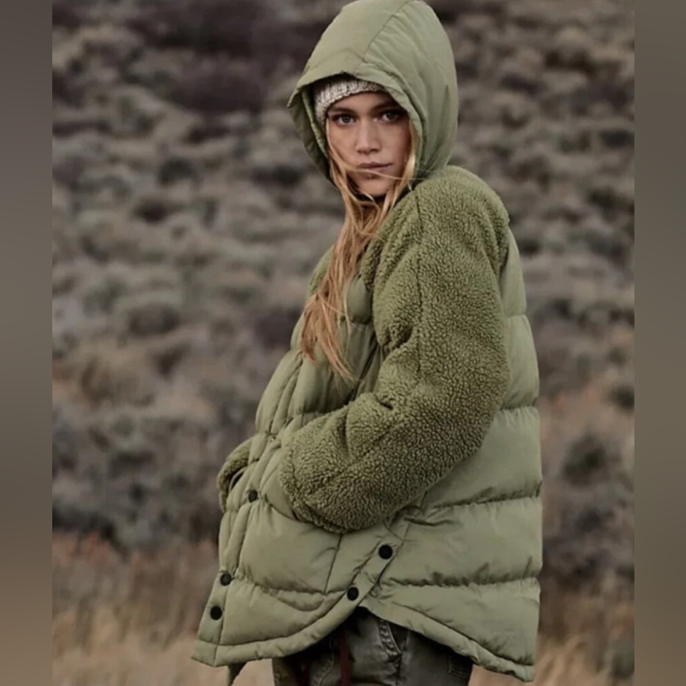 Anthropologie Olive Puffer Jacket with Plush Sleeves